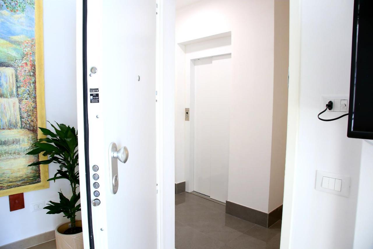 Arcadia Penthouse Appartment Otranto Luaran gambar